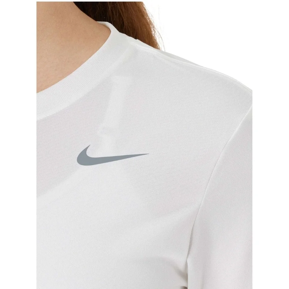 Nike Miller T-Shirt Womens S White Performance Sportswear Workout Athletic